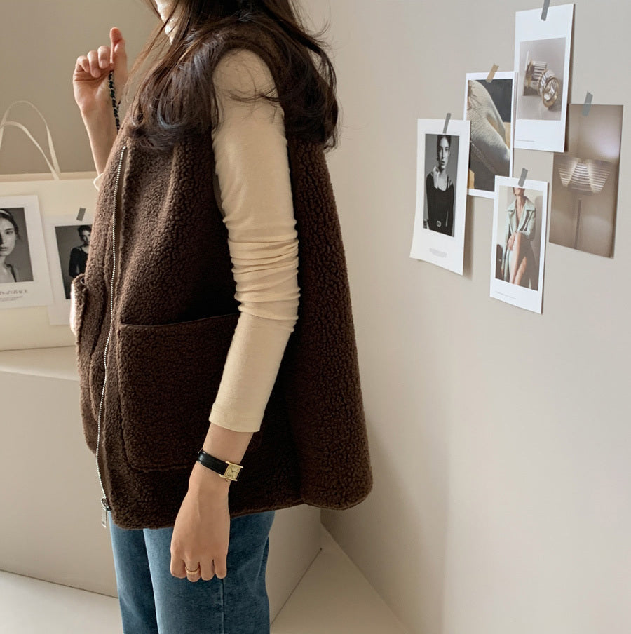 LuxeFleece Women’s Lamb Wool Vest