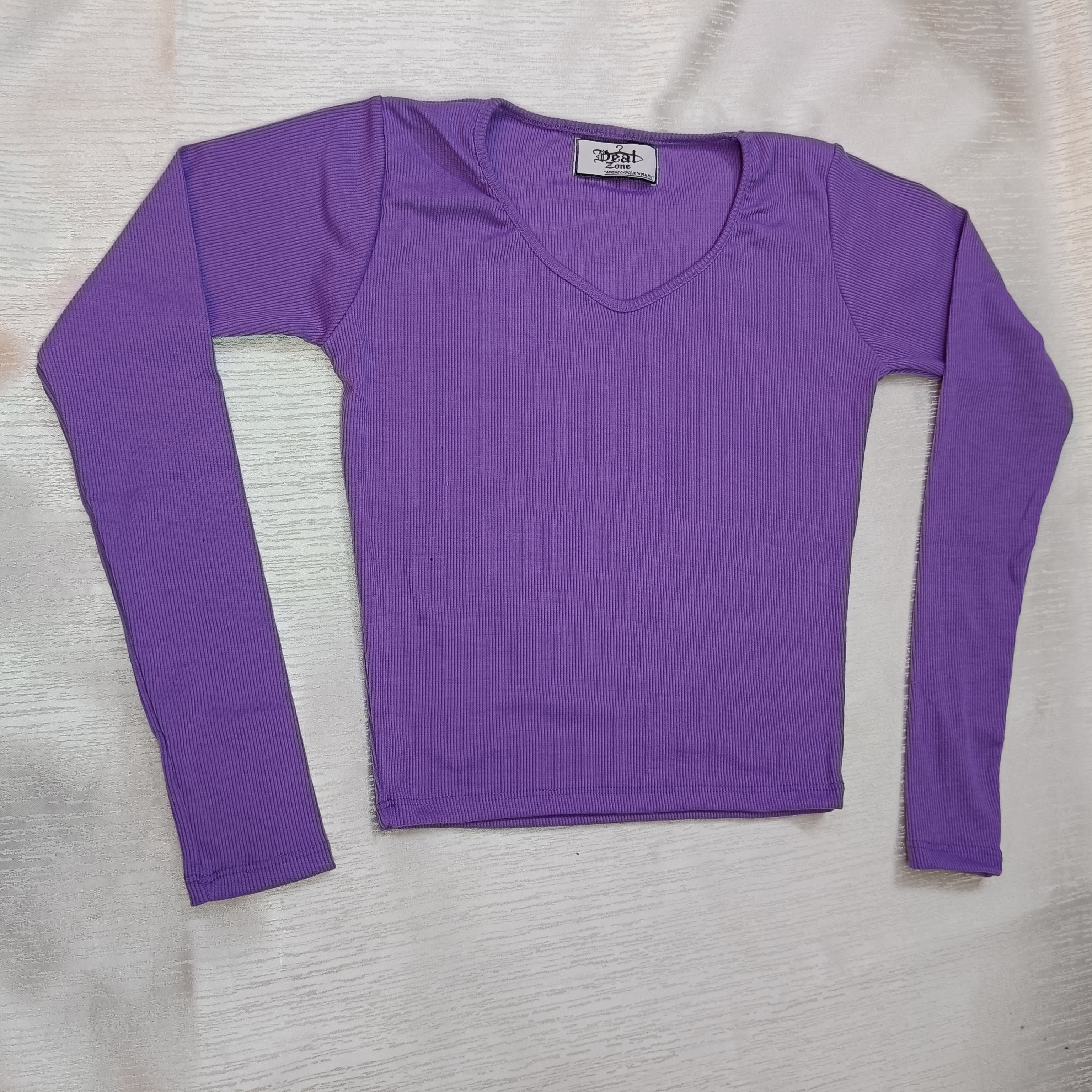 Elegant Ribbed Cotton Long Sleeve Crop Top – Perfect Blend of Comfort & Style