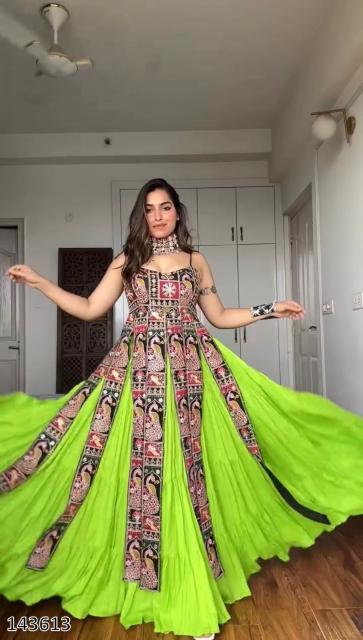 New Navaratri Fancy Gown with Striped Blouse – Elegant Garba & Dandiya Dress for Women