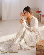 “Regal Radiance Sharara Set Suit – Trendsetting Style Statement”