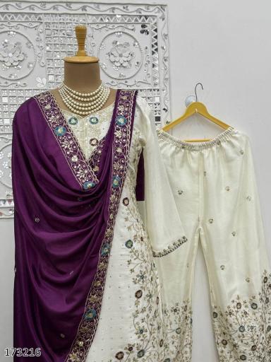 Elegant Embroidered Pakistani Suit Set with Dupatta