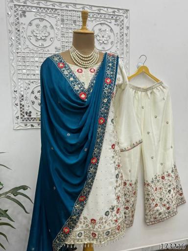 Elegant Embroidered Pakistani Suit Set with Dupatta