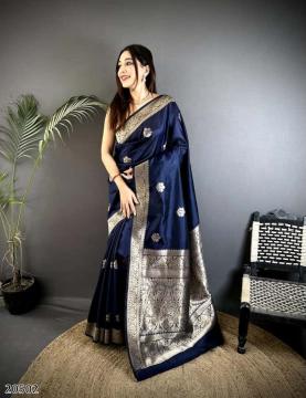 Elegant Banarasi Silk Saree with Rich Zari Weaving and Grand Designer Pallu