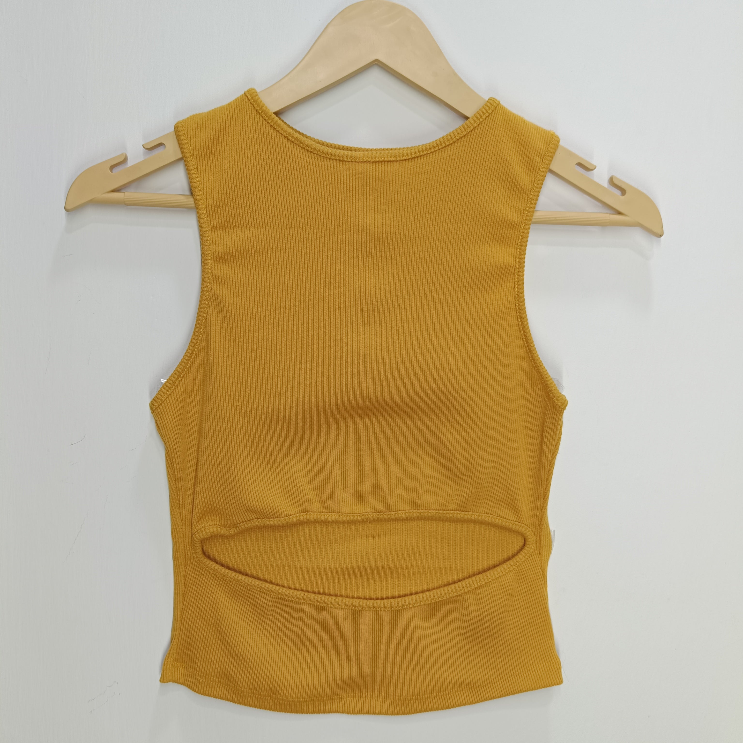 Trendy Sleeveless Cut-Out Crop Top for Women – Bold, Chic & Effortlessly Stylish