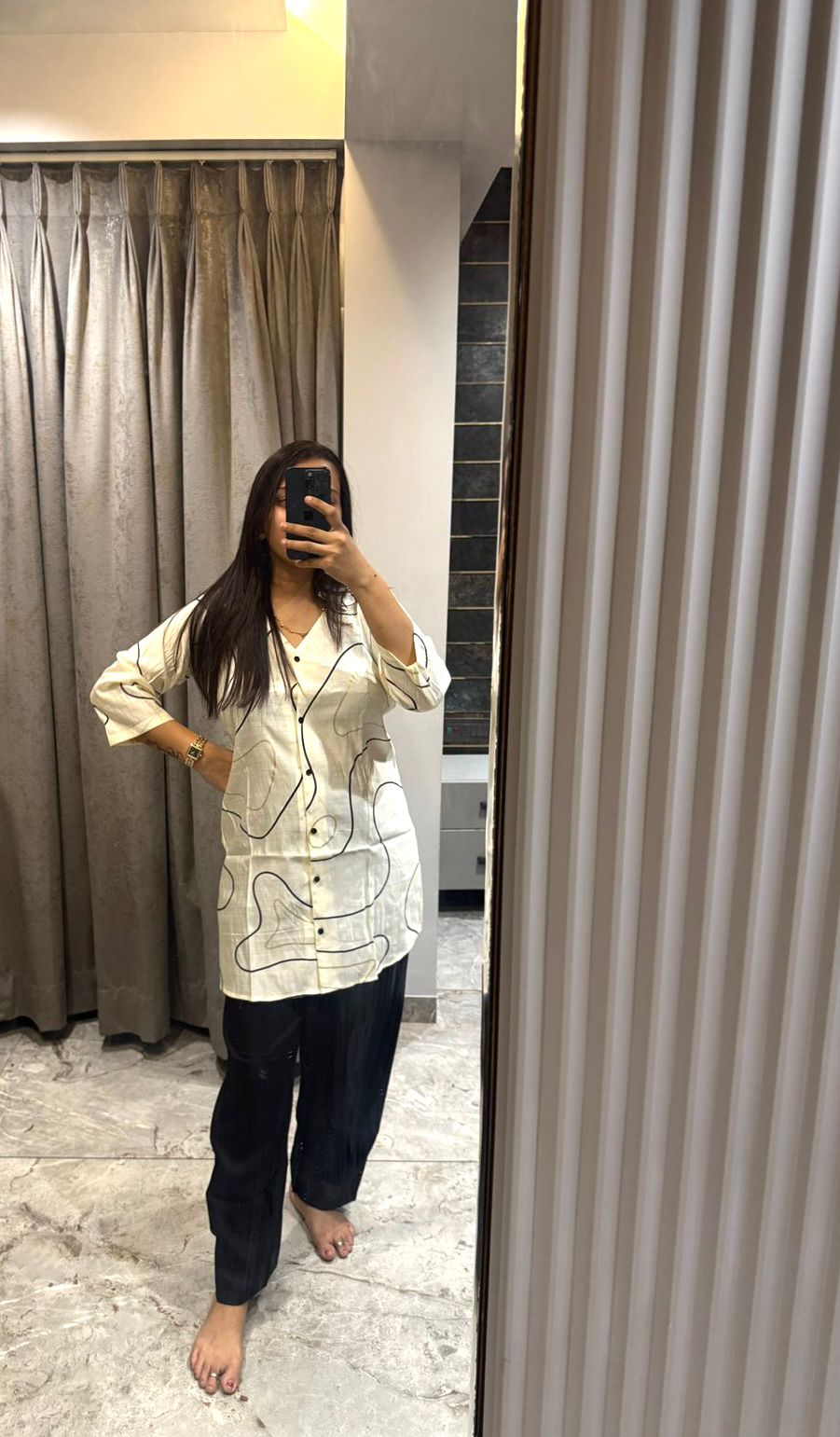 Abstract Printed Kurta Set – Chic Comfort Redefined