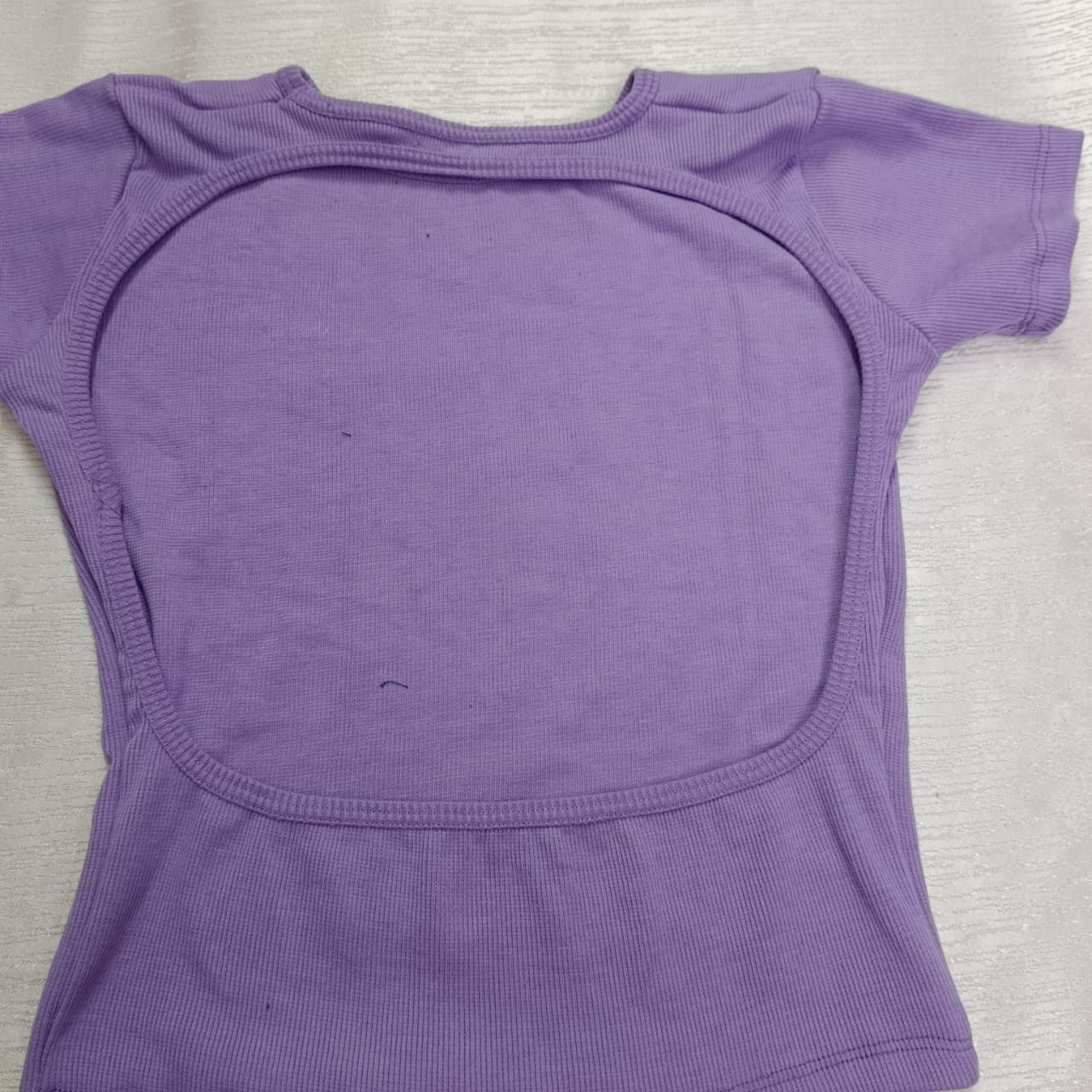 Women’s Trendy Ribbed Open Back Crop Top – Ultimate Confidence Edition