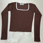 Elegant Square Neck Full Sleeve Ribbed Crop Top