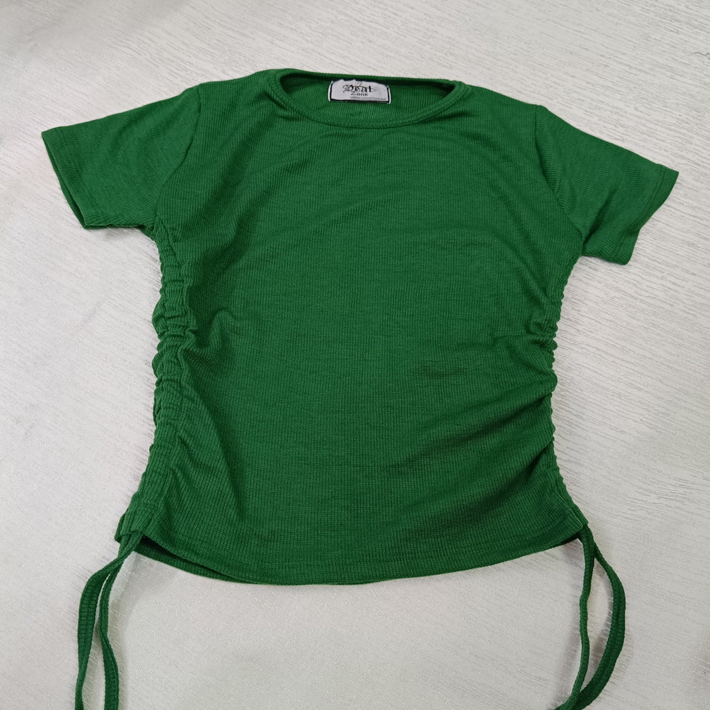 Trendy Ruched Side Fitted Crop Top for Women – Everyday Chic Essential