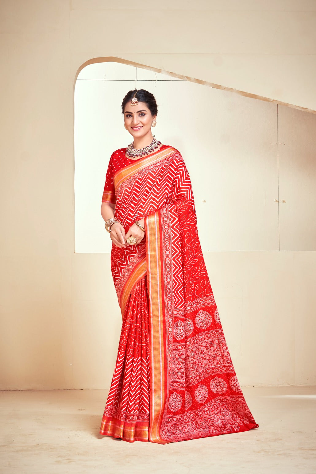 Pure Mal Mal Cotton Chatai Border Saree – Effortless Grace in Every Drape