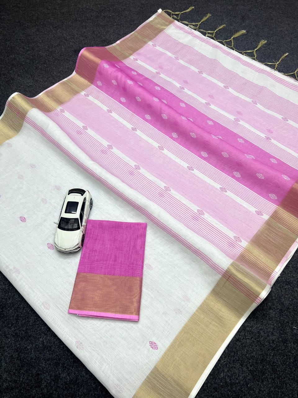 GraceWeave Premium Linen Saree with Gold Zari Border & Digital Print – Timeless Ethnic Elegance