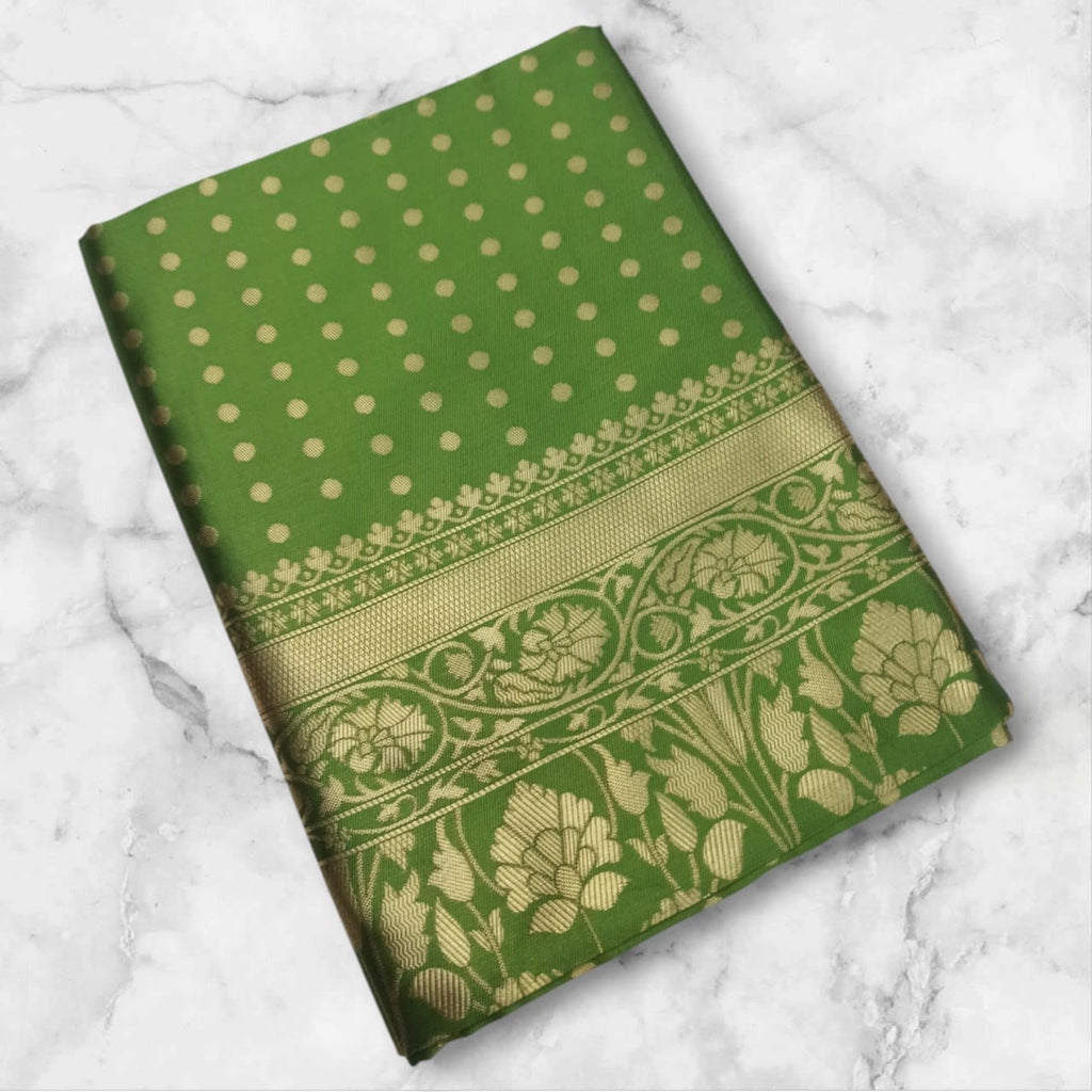 Soft Lichi Silk Saree with Rich Pallu and All-Over Jacquard Weave Design