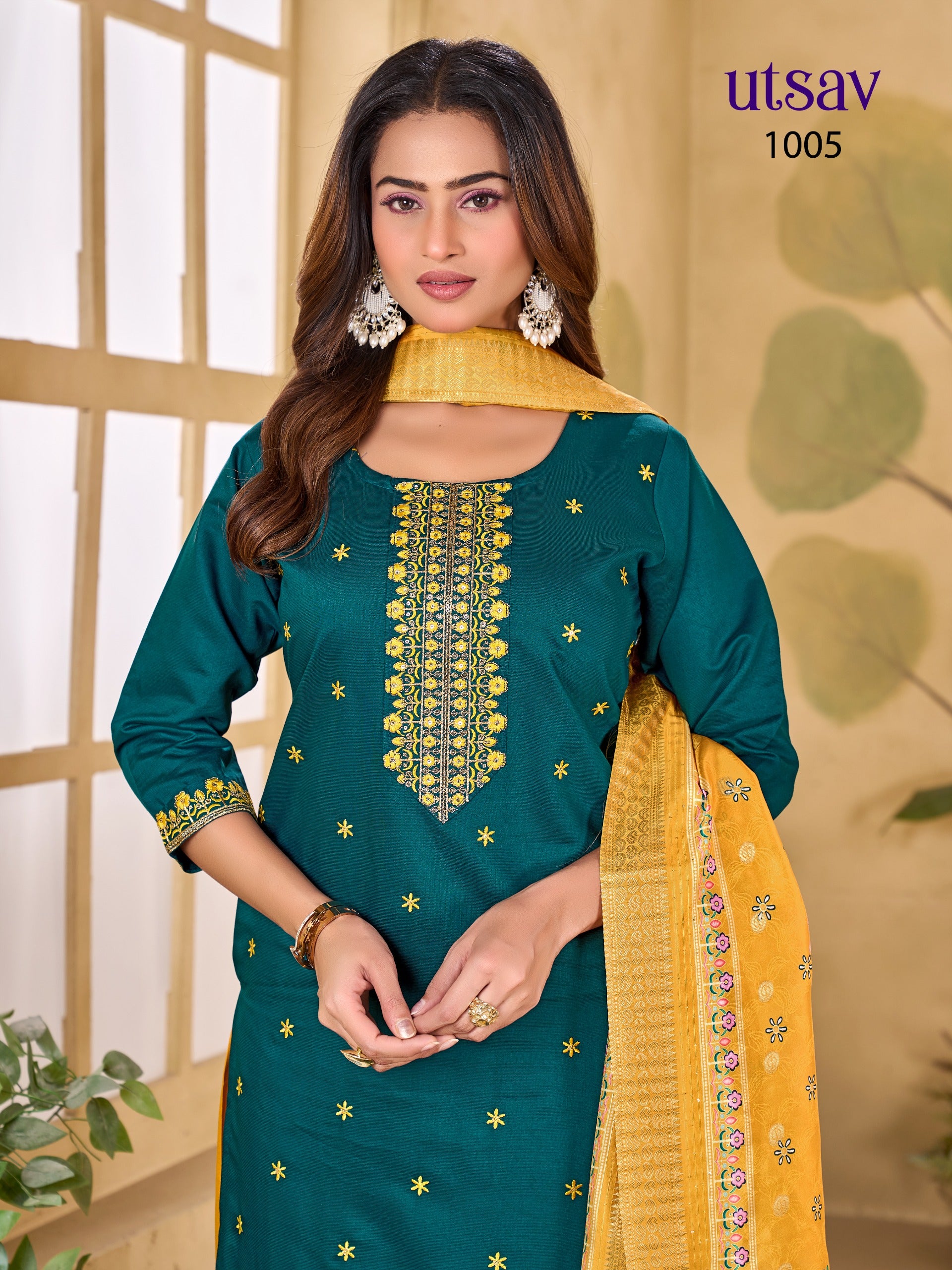 Royal Designer Embroidered Suit Set with Premium Weaving Dupatta (Kurti + Palazzo + Dupatta)