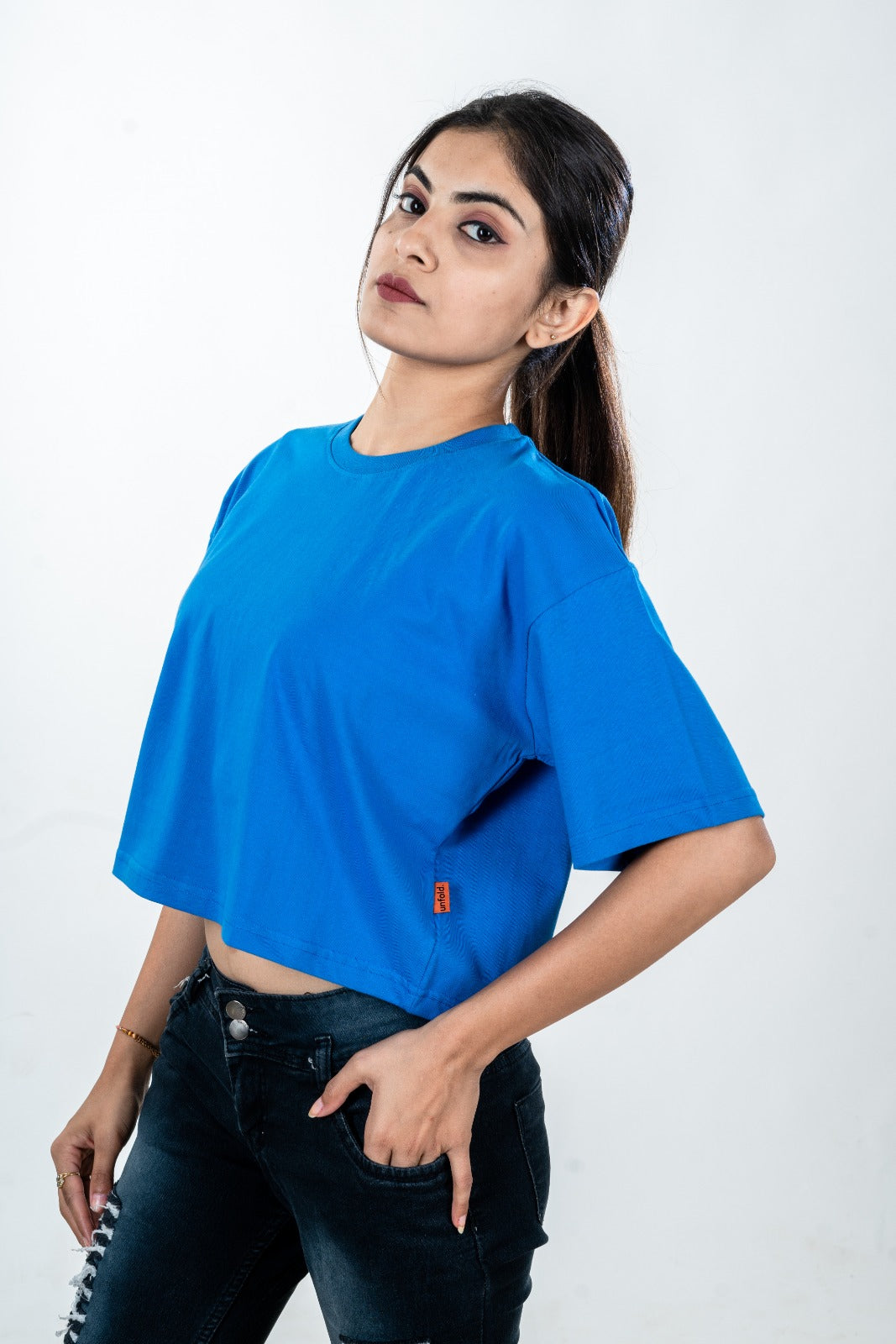 Trendy Oversized Cropped Tee for Everyday Comfort & Chic Style