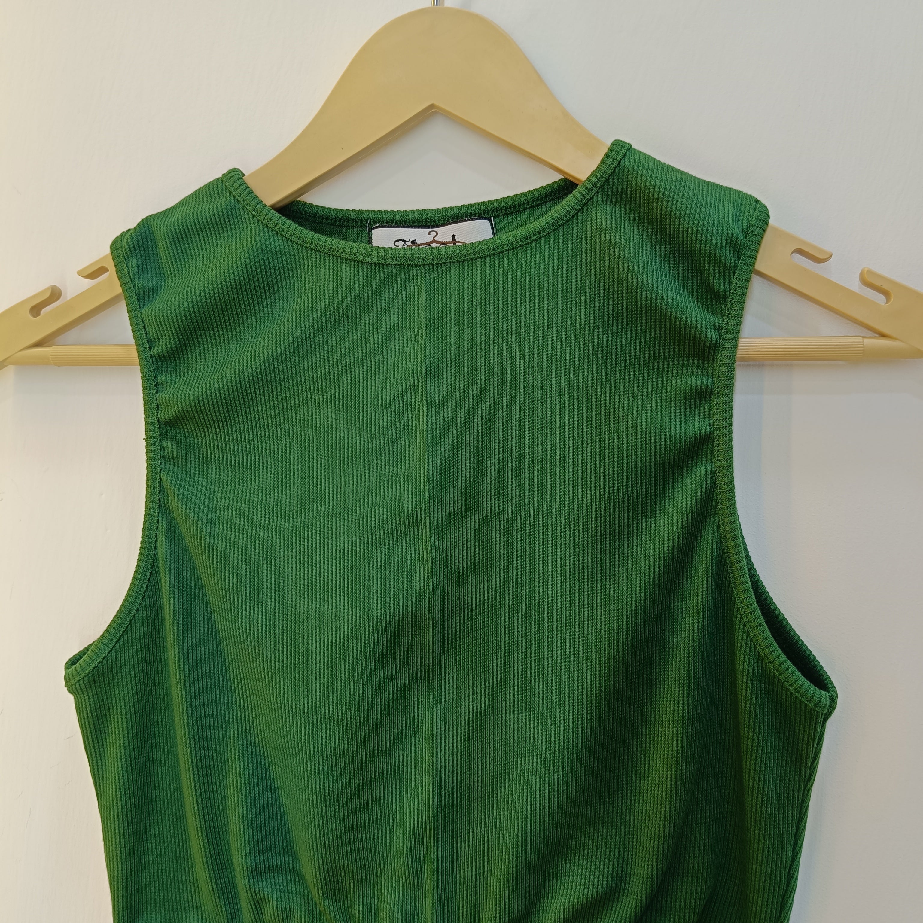 Trendy Sleeveless Cut-Out Crop Top for Women – Bold, Chic & Effortlessly Stylish