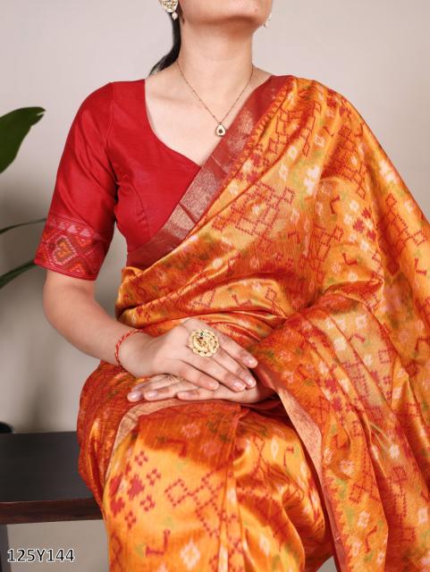 Royal Patola Weave Silk Saree – Elegance in Every Drape